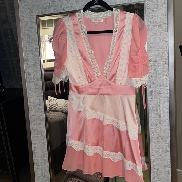 Gorgeous LoveShackFancy pretty and pink lace details dress - Picture 9 of 10